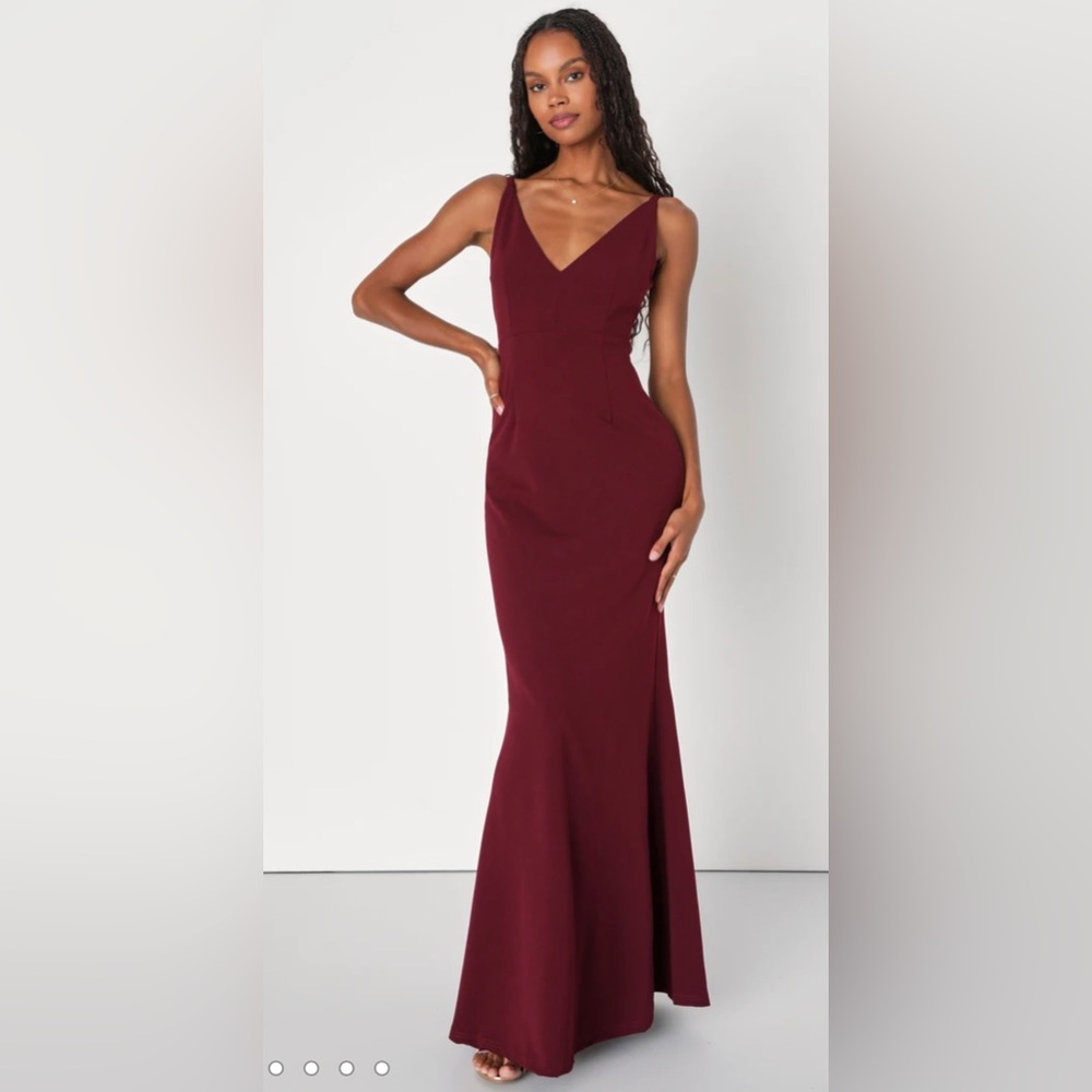 Lulu’s Merula Maroon, “Plum Purple” dress. Worn once. Amazing dress!